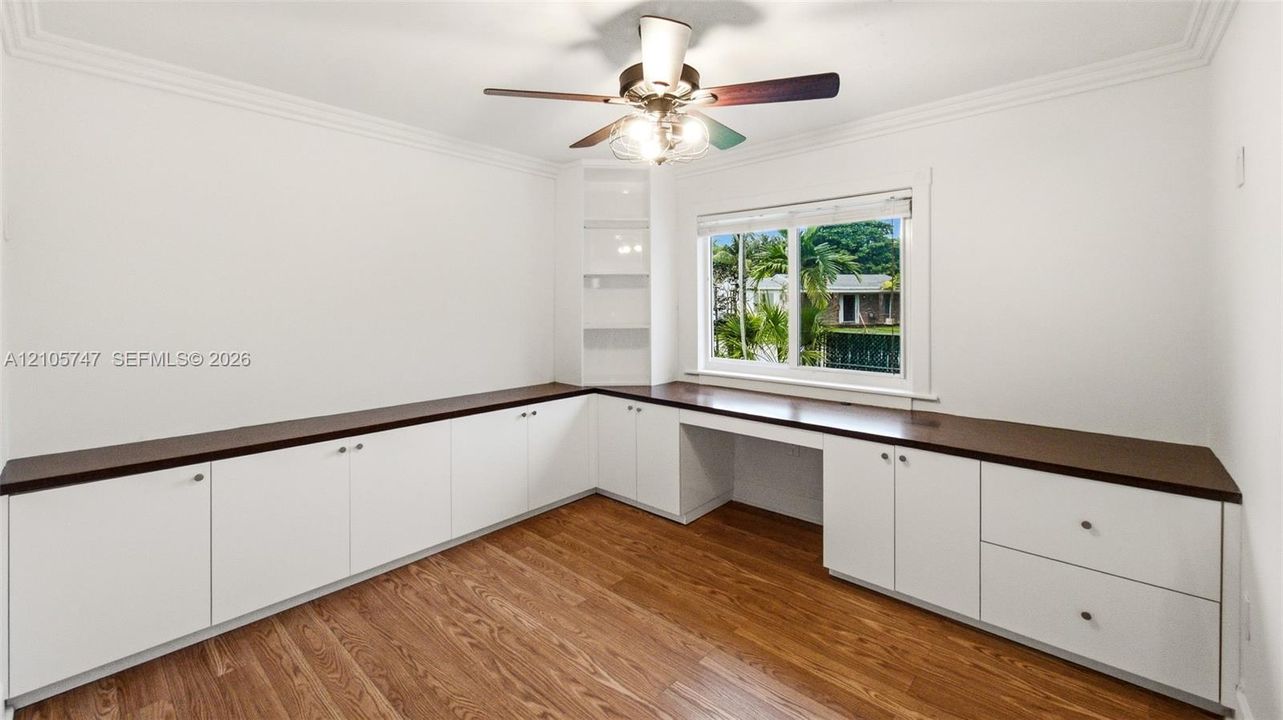 В аренду: $8,400 (4 спален, 3 ванн, 2095 Квадратных фут)