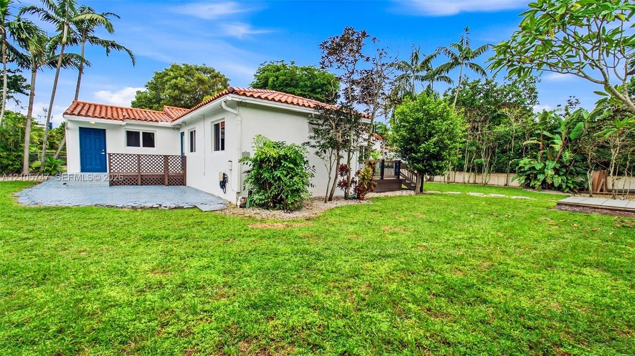 В аренду: $8,400 (4 спален, 3 ванн, 2095 Квадратных фут)