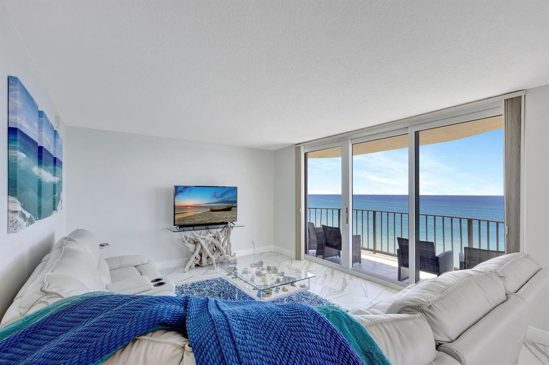 5420 N Ocean Drive 1401