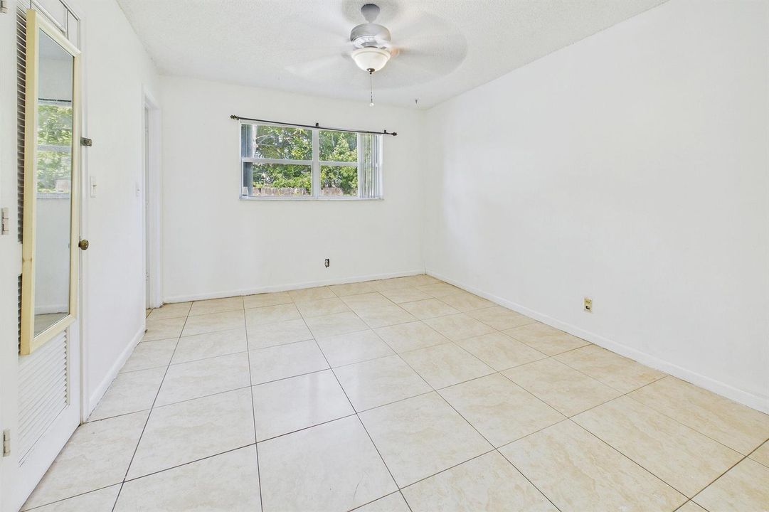 CAM06286G6-PR0041-STILL014