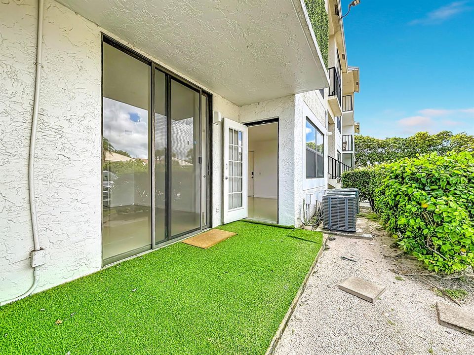 708 Executive Center Drive #12-34