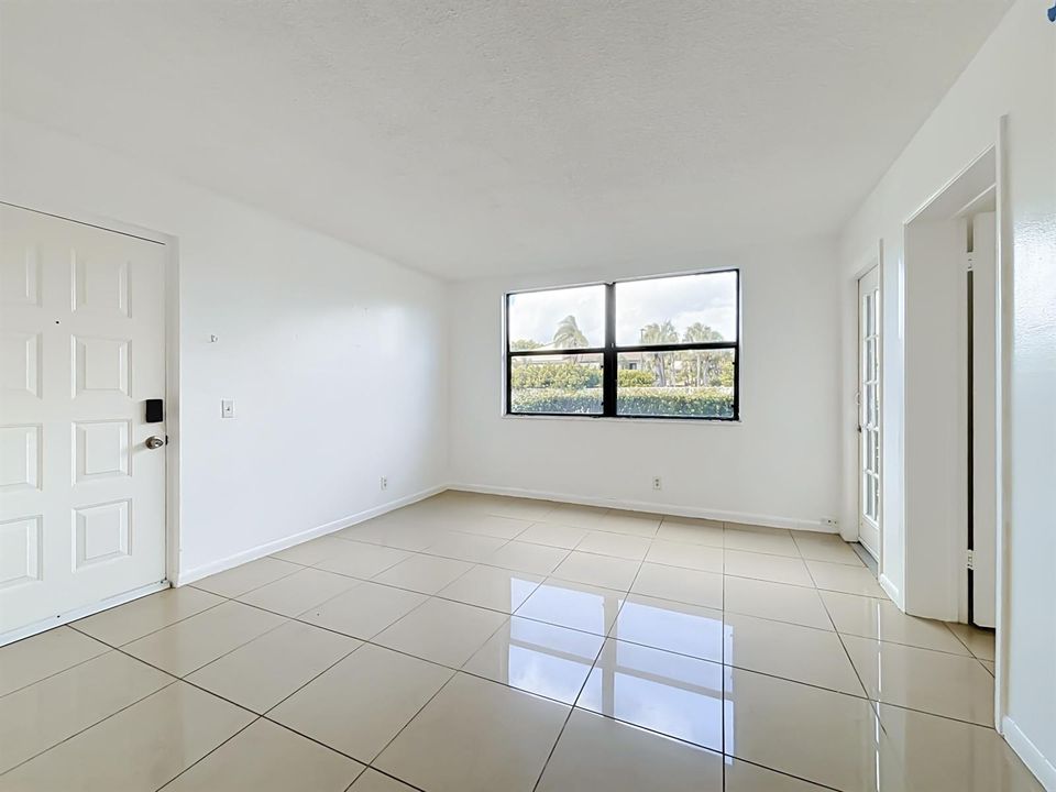 708 Executive Center Drive #12-19