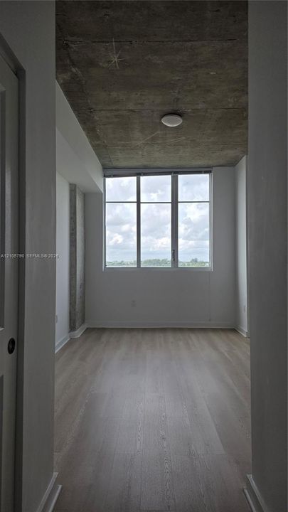В аренду: $2,500 (1 спален, 1 ванн, 846 Квадратных фут)
