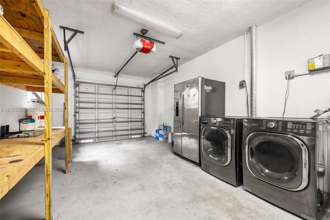 В аренду: $6,500 (3 спален, 2 ванн, 1460 Квадратных фут)
