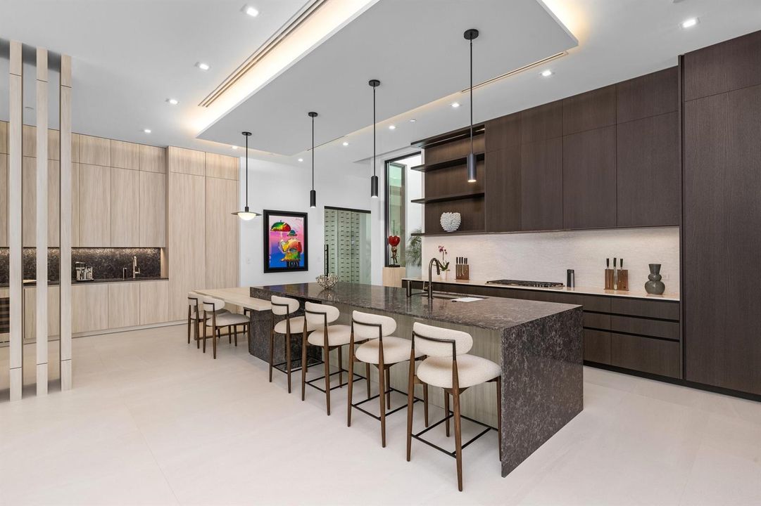 Kitchen 12