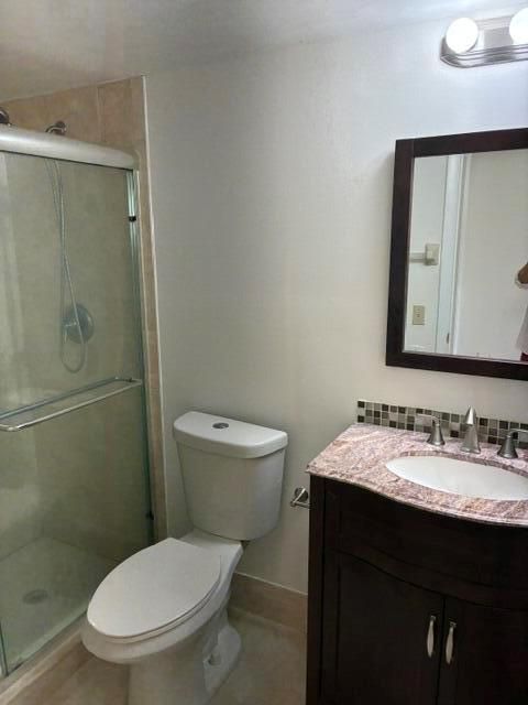 Guest Bath with Shower