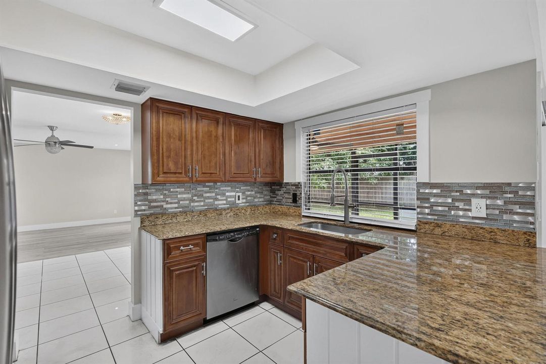 26-web-or-mls-BS1A4682