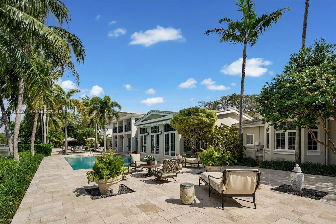 En Venta: $8,495,000 (7 camas, 6 baños, 8600 Pies cuadrados)