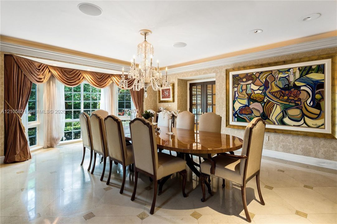En Venta: $8,495,000 (7 camas, 6 baños, 8600 Pies cuadrados)