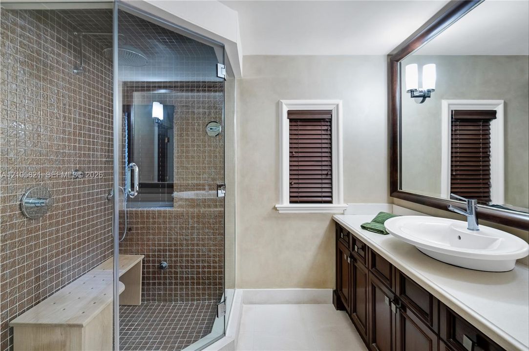 En Venta: $8,495,000 (7 camas, 6 baños, 8600 Pies cuadrados)