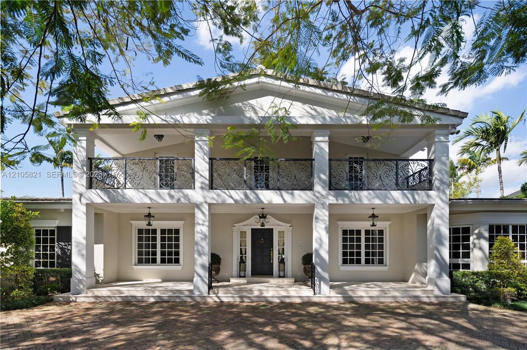 En Venta: $8,495,000 (7 camas, 6 baños, 8600 Pies cuadrados)