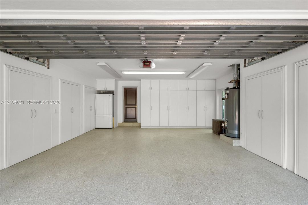 En Venta: $8,495,000 (7 camas, 6 baños, 8600 Pies cuadrados)