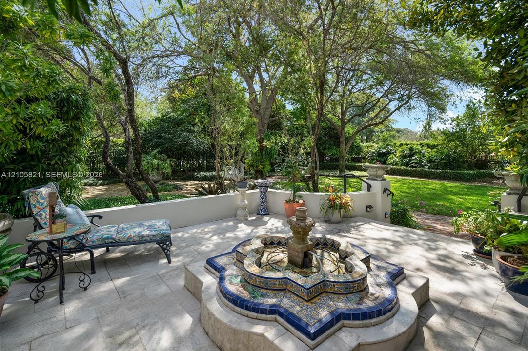 En Venta: $8,495,000 (7 camas, 6 baños, 8600 Pies cuadrados)