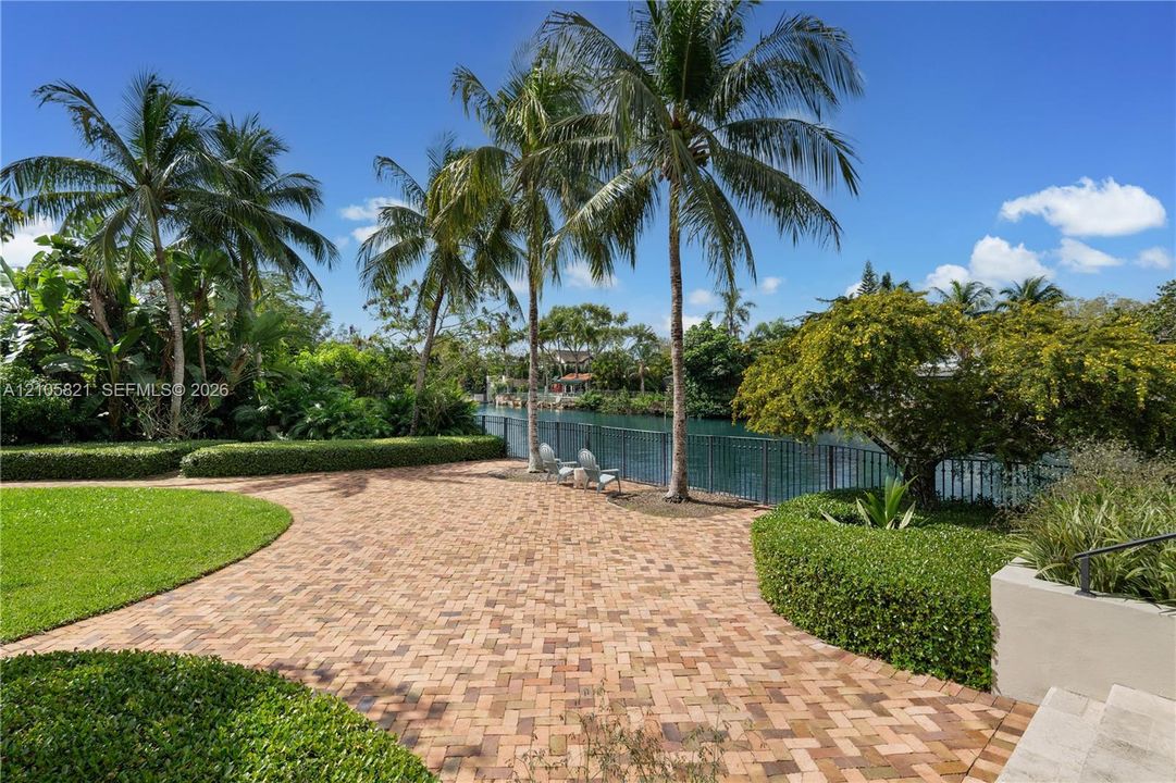 En Venta: $8,495,000 (7 camas, 6 baños, 8600 Pies cuadrados)