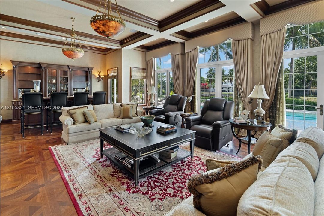 En Venta: $8,495,000 (7 camas, 6 baños, 8600 Pies cuadrados)