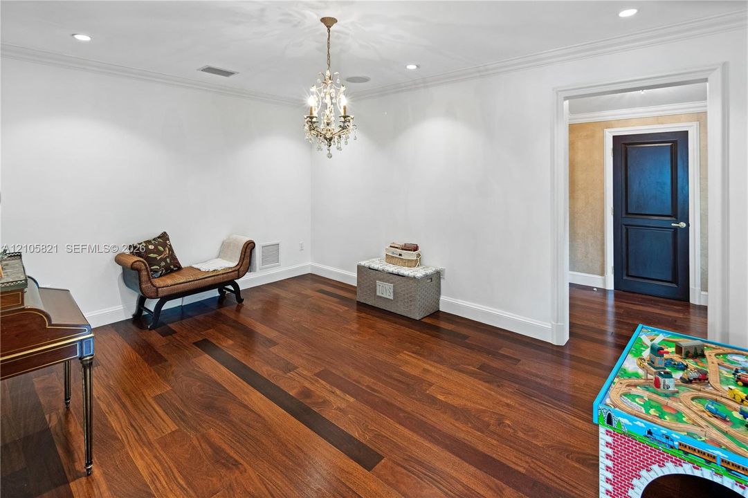 En Venta: $8,495,000 (7 camas, 6 baños, 8600 Pies cuadrados)