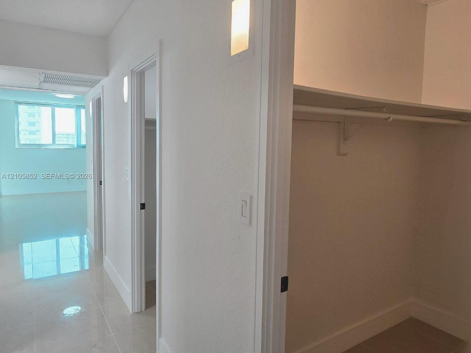 For Sale: $459,000 (2 beds, 2 baths, 1505 Square Feet)