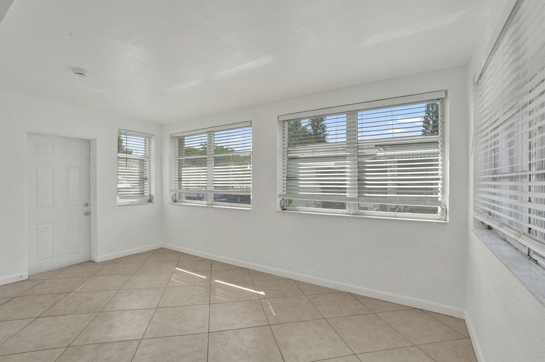 21-web-or-mls-DSC00676