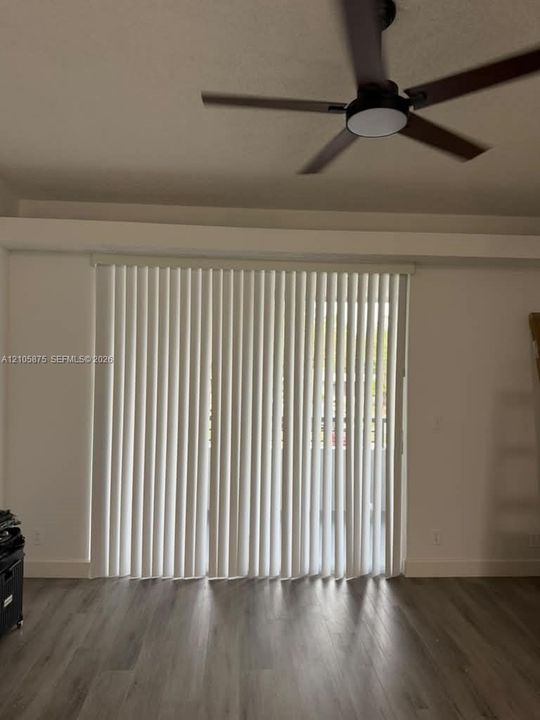 For Rent: $1,800 (1 beds, 1 baths, 620 Square Feet)