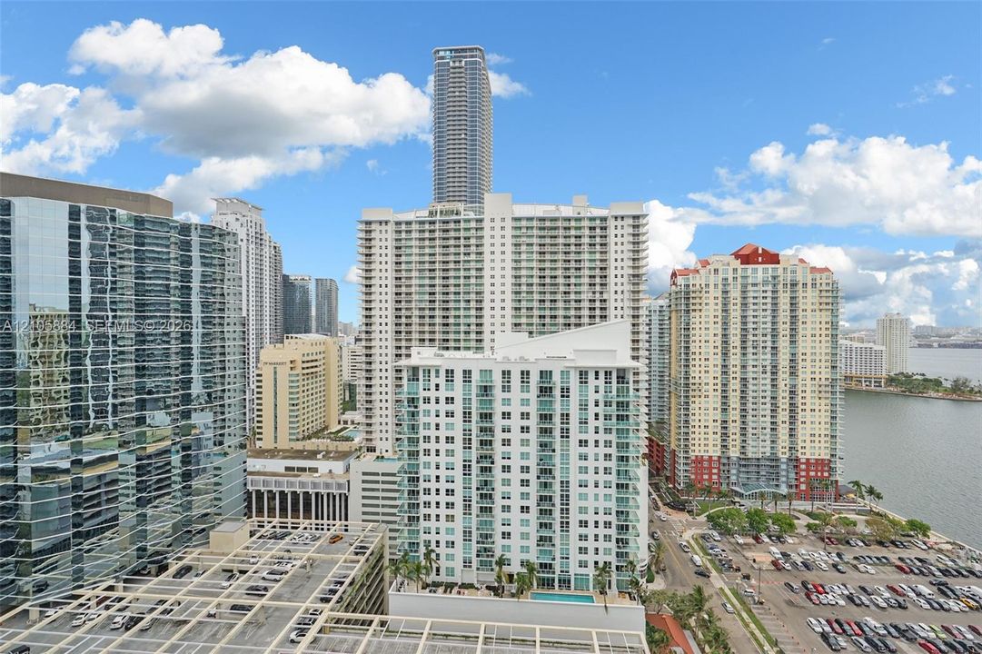For Rent: $7,500 (2 beds, 2 baths, 1116 Square Feet)