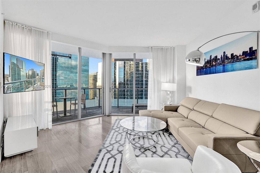 For Rent: $7,500 (2 beds, 2 baths, 1116 Square Feet)