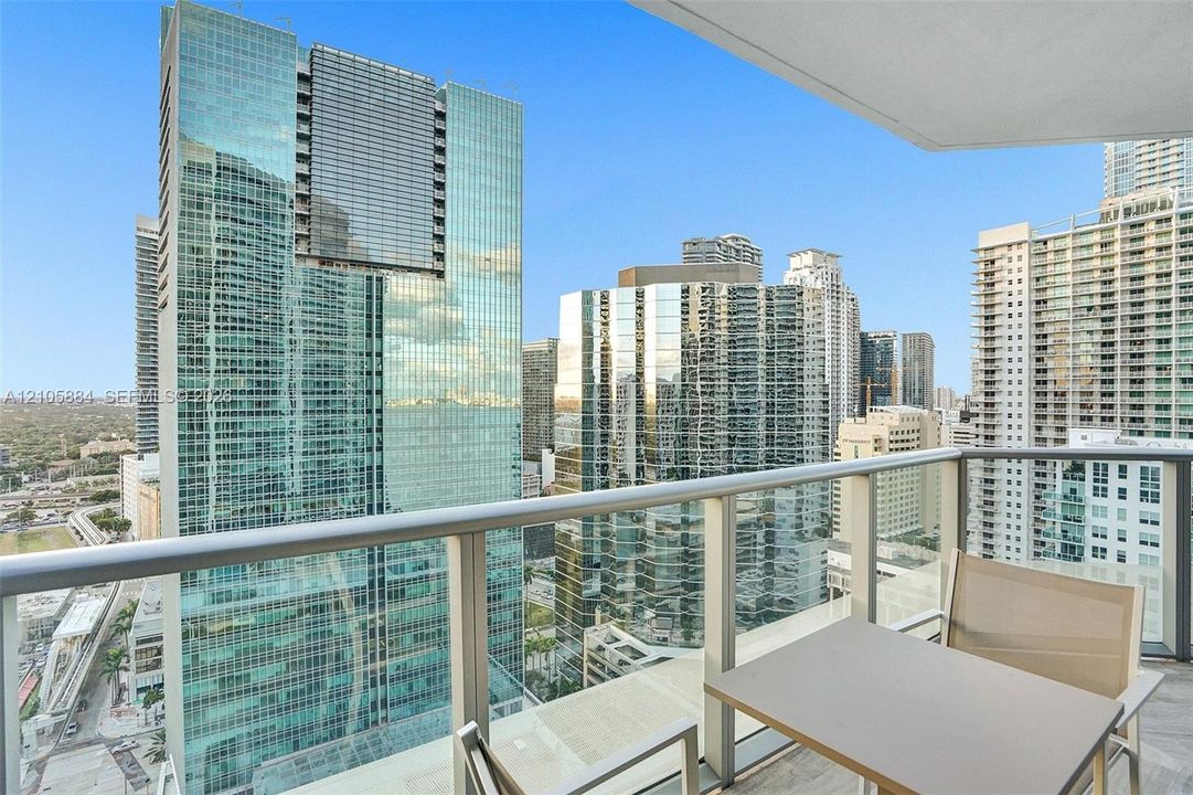 For Rent: $7,500 (2 beds, 2 baths, 1116 Square Feet)