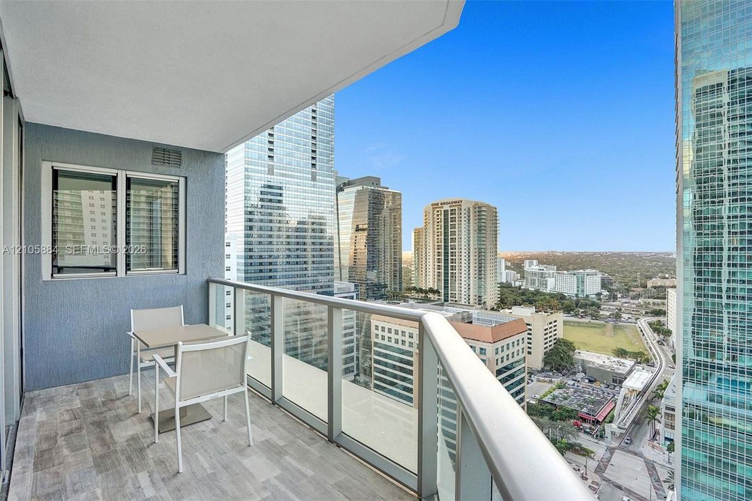 For Rent: $7,500 (2 beds, 2 baths, 1116 Square Feet)