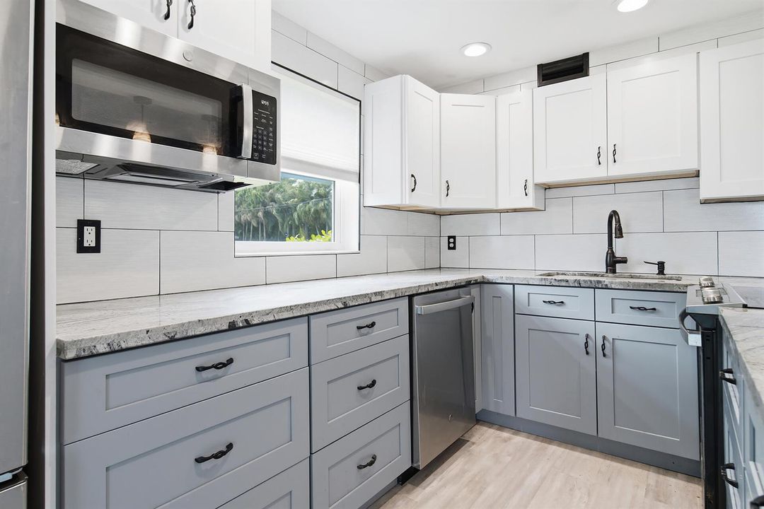 SOFT CLOSE CABINETRY