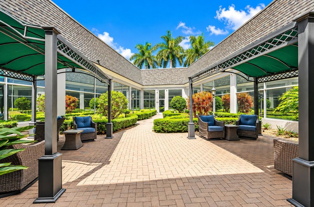 community outdoor lounge space