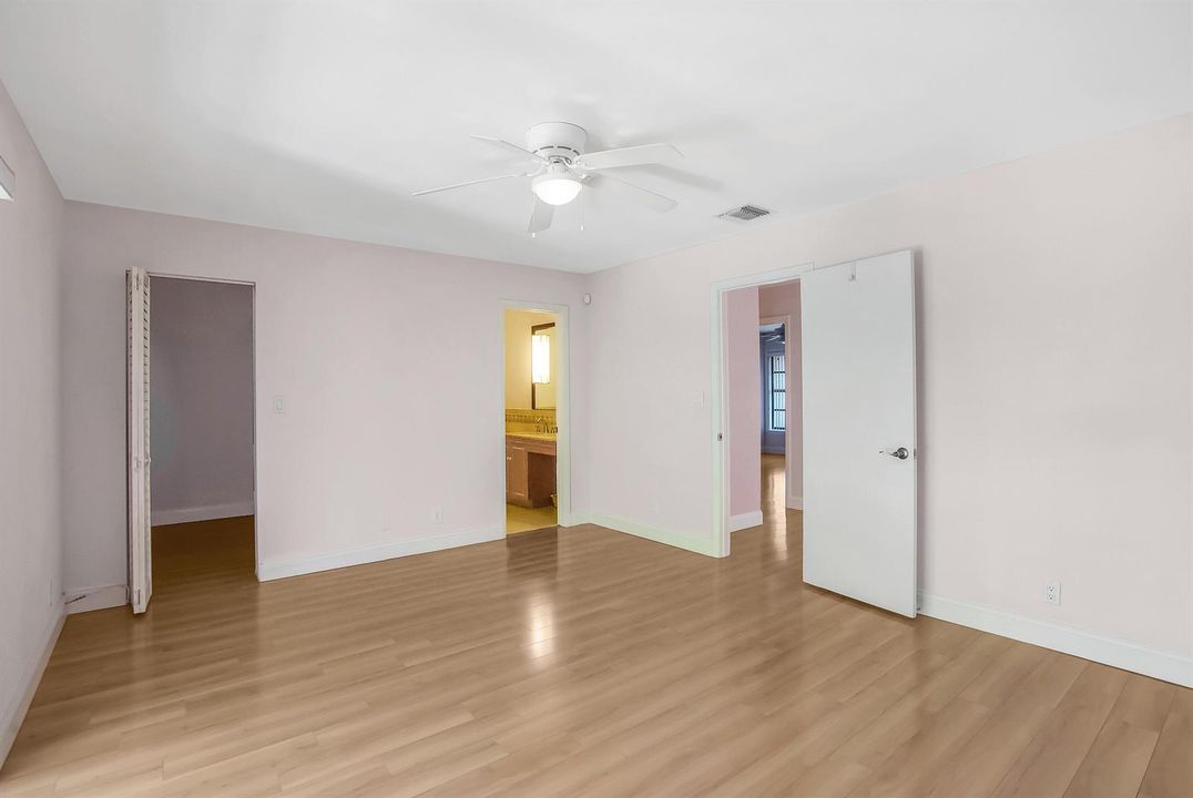 3015 Oaktree Lane, Hollywood, FL 33021 (