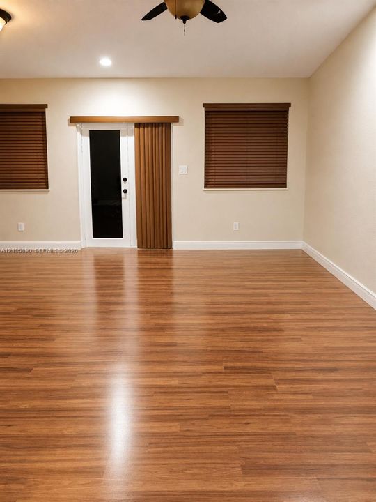 En Renta: $3,799 (4 camas, 4 baños, 2327 Pies cuadrados)