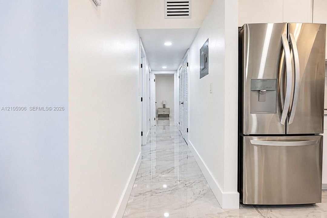 En Venta: $470,000 (3 camas, 2 baños, 984 Pies cuadrados)