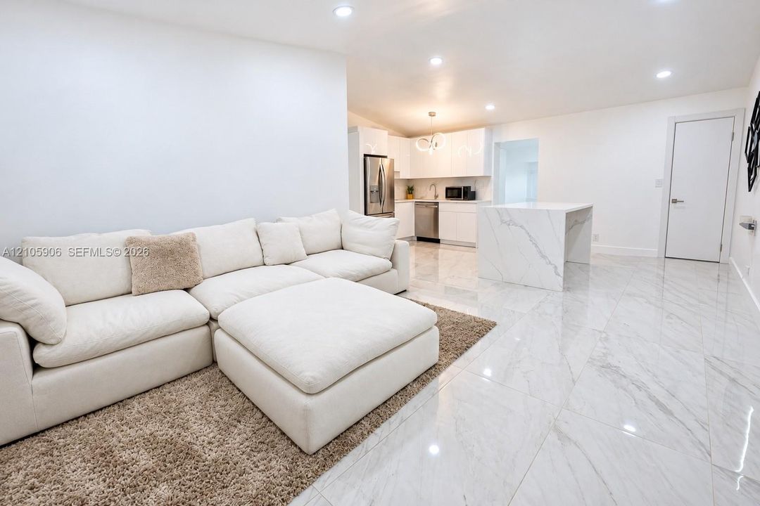 En Venta: $470,000 (3 camas, 2 baños, 984 Pies cuadrados)