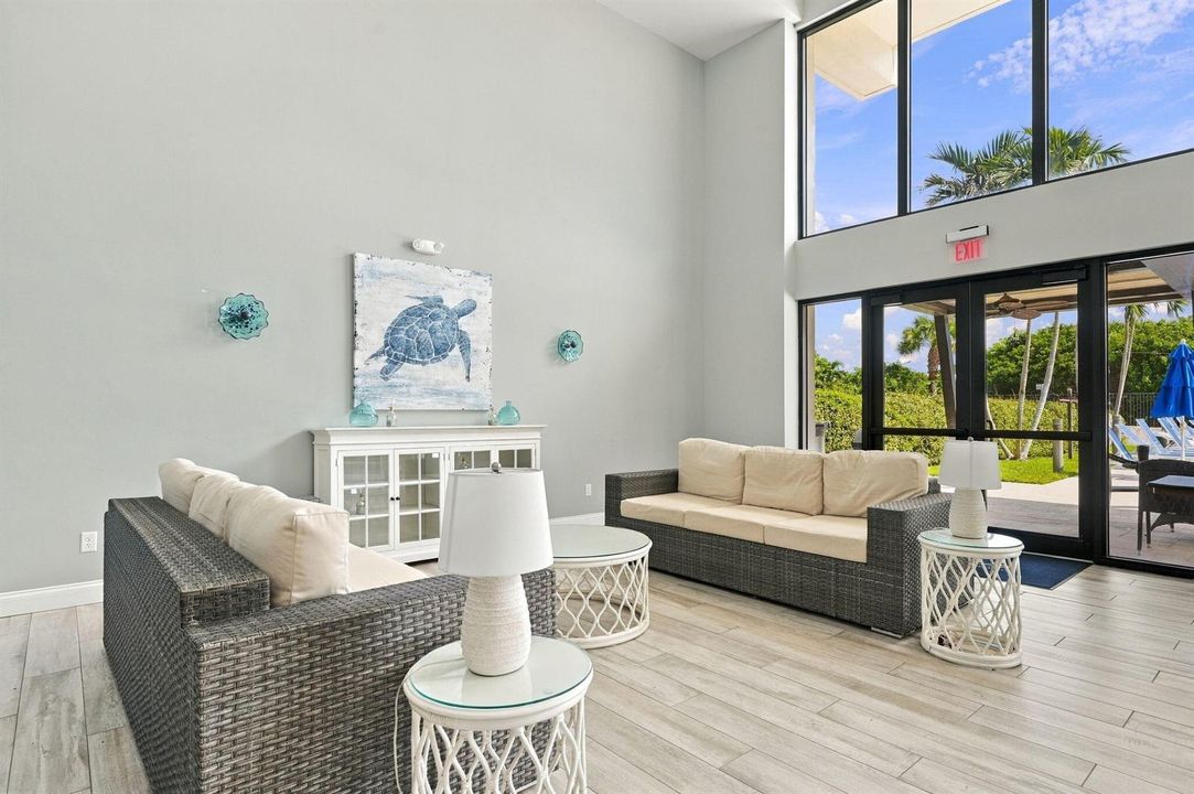 37-web-or-mls-145_S_Ocean_Unit_611_037