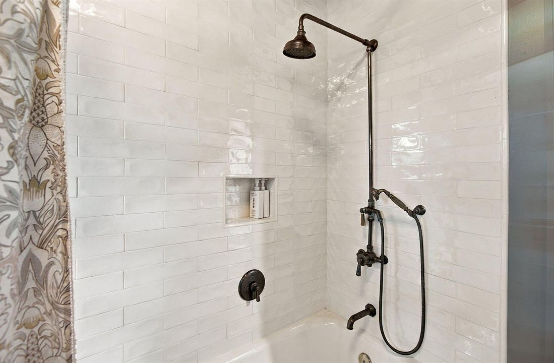 26-web-or-mls-7T7A9030