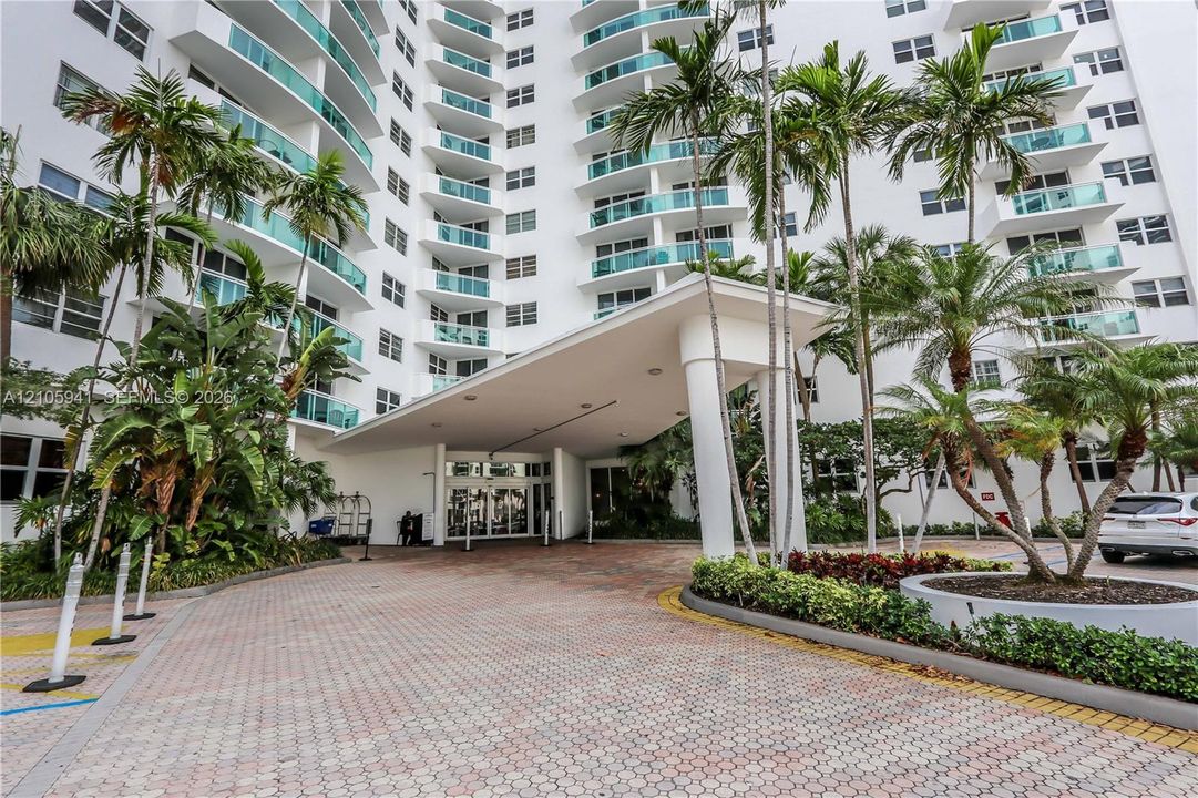 En Venta: $579,000 (2 camas, 2 baños, 1208 Pies cuadrados)