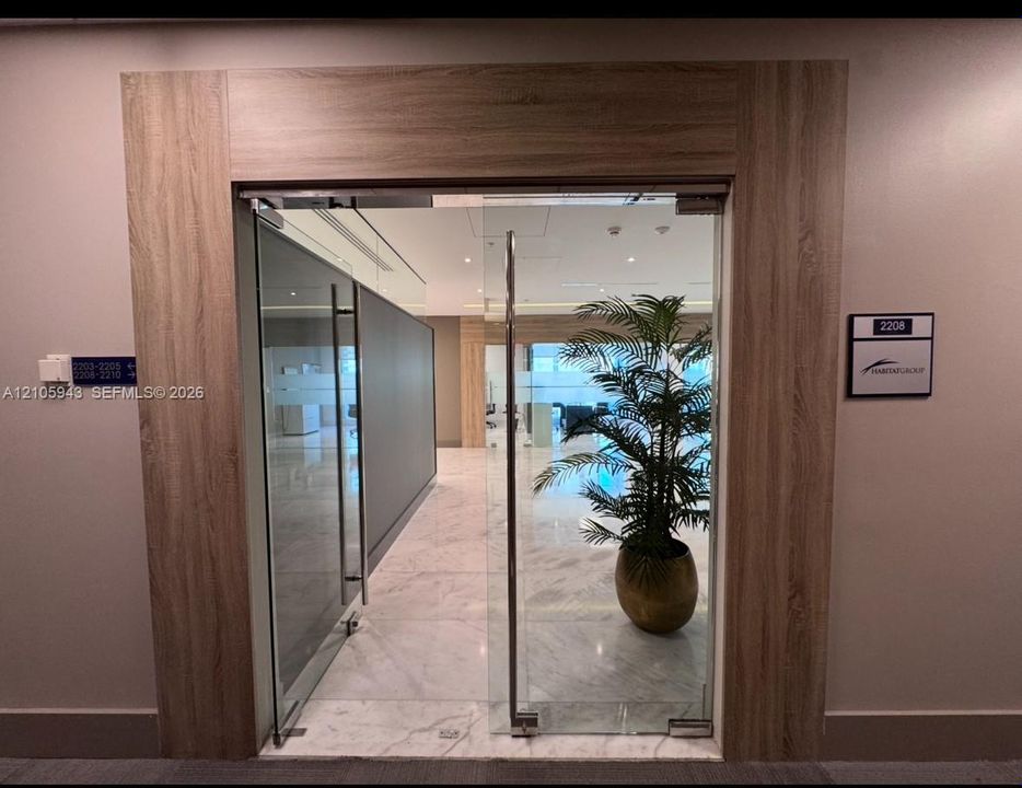В аренду: $7,350 (0 спален, 0 ванн, 0 Квадратных фут)