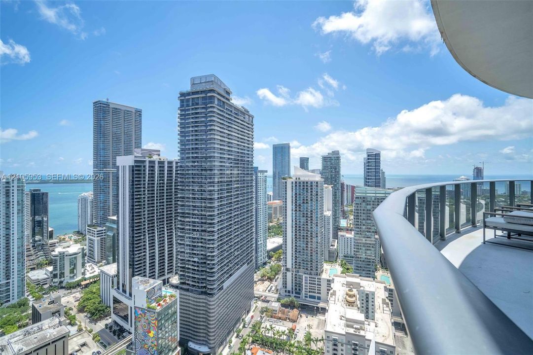 For Rent: $7,250 (2 beds, 2 baths, 1067 Square Feet)