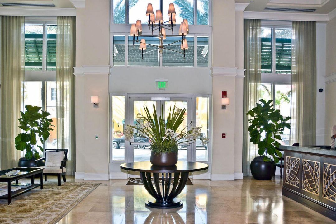 480 Hibiscus St 801 West Palm-large-028-