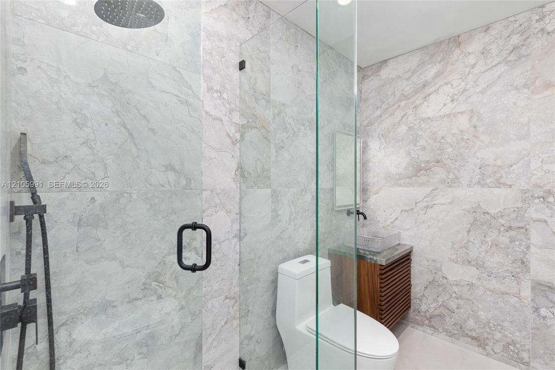 En Venta: $1,950,000 (4 camas, 3 baños, 2849 Pies cuadrados)