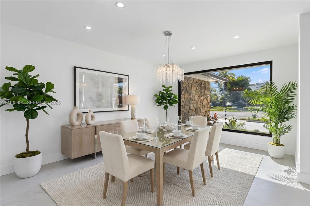En Venta: $1,950,000 (4 camas, 3 baños, 2849 Pies cuadrados)