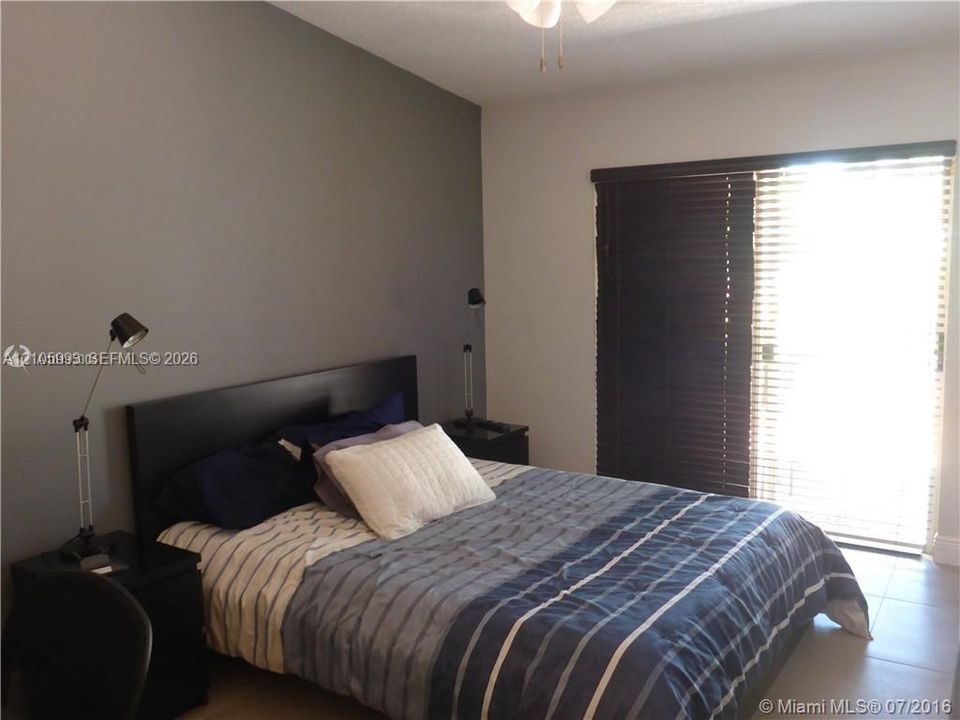 En Venta: $269,900 (1 camas, 1 baños, 700 Pies cuadrados)