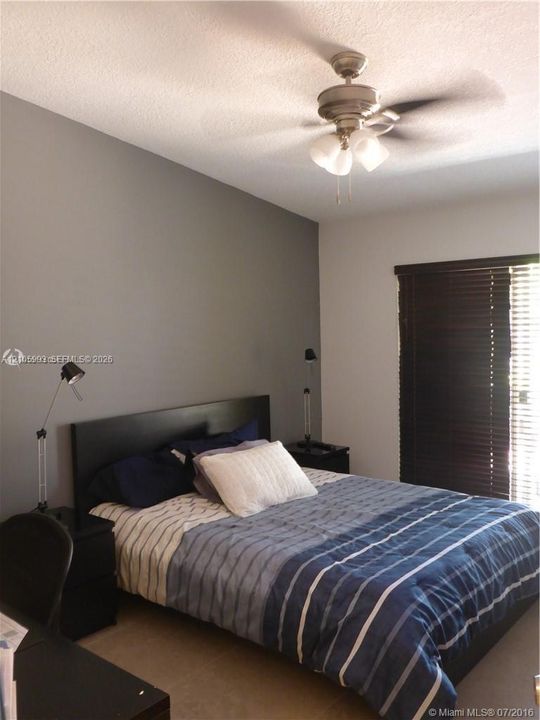 En Venta: $269,900 (1 camas, 1 baños, 700 Pies cuadrados)