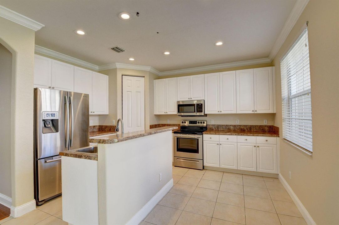 4353 Legacy Ct, Delray Beach, FL 33445