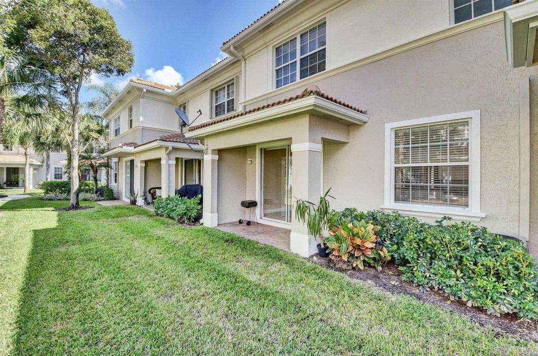 4353 Legacy Ct, Delray Beach, FL 33445