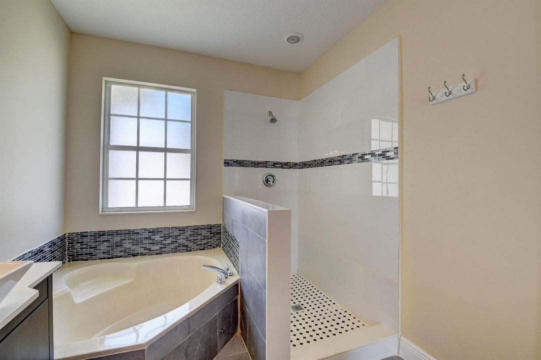 4353 Legacy Ct, Delray Beach, FL 33445