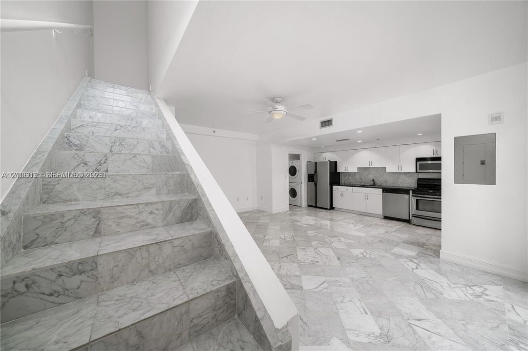 En Renta: $4,299 (2 camas, 2 baños, 1169 Pies cuadrados)