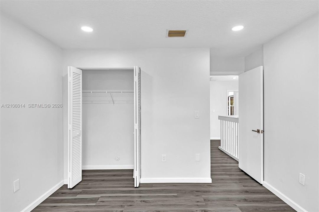 For Rent: $4,000 (3 beds, 3 baths, 1700 Square Feet)