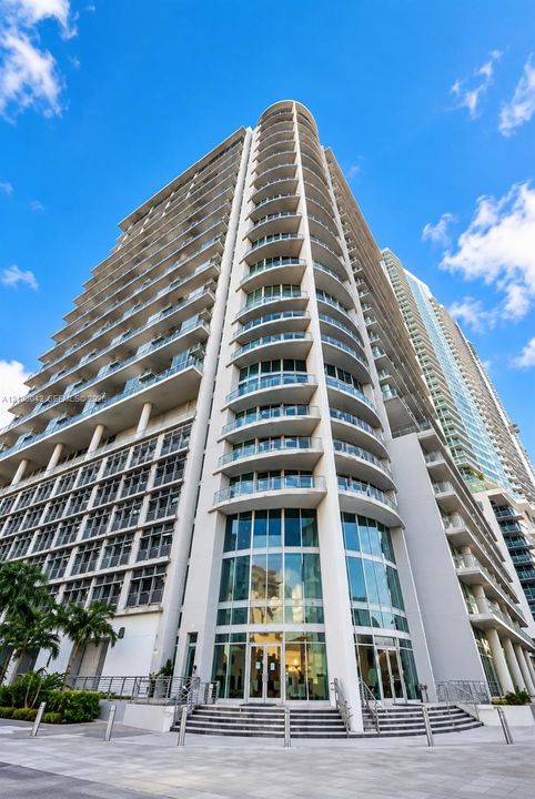 For Rent: $3,800 (2 beds, 2 baths, 1255 Square Feet)
