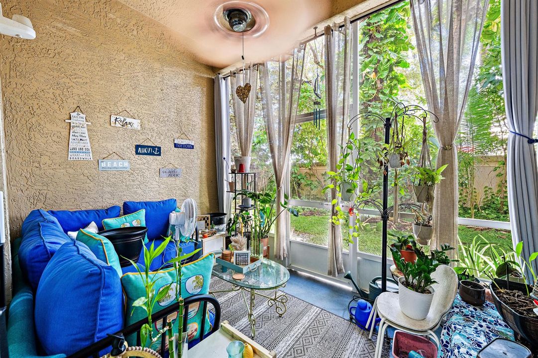 Screened Patio